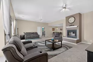 3134 Gunsmoke Dr, Farmersville, TX 75442 - Photo 9
