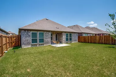 10716 Klondike Lane, Aubrey, TX 76227 - Photo 9