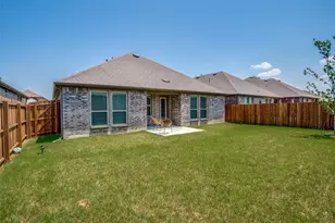10716 Klondike Ln, Aubrey, TX 76227 - Photo 9