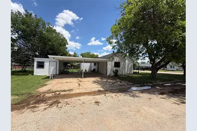 1016 W Cedar Street, Coleman, TX 76834 - Photo 17