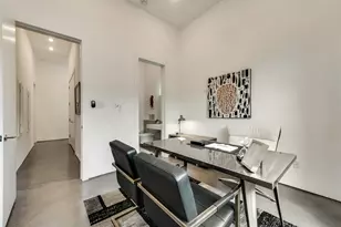 30 Vanguard Way, Dallas, TX 75243 - Photo 23