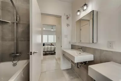 30 Vanguard Way, Dallas, TX 75243 - Photo 31