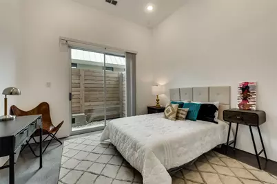30 Vanguard Way, Dallas, TX 75243 - Photo 25