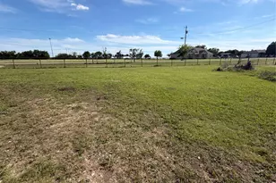 516 Glendale Dr, Godley, TX 76044 - Photo 33