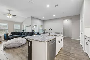 937 Burnet Ln, Aubrey, TX 76227 - Photo 11