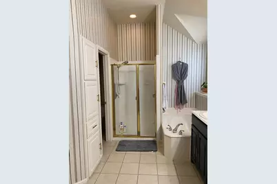 2945 Silvercrest, Grapevine, TX 76051 - Photo 5