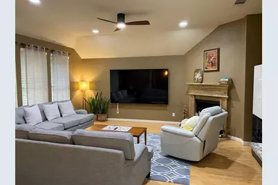 2945 Silvercrest, Grapevine, TX 76051 - Photo 7