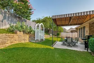2945 Silvercrest, Grapevine, TX 76051 - Photo 15