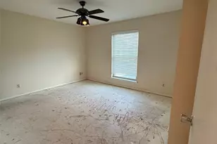 10650 Steppington Dr, Dallas, TX 75230 - Photo 11