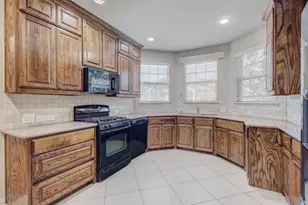 1020 Paradise Cove, Carrollton, TX 75006 - Photo 5