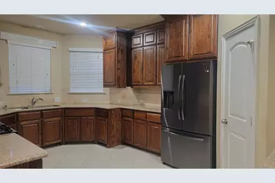 1020 Paradise Cove, Carrollton, TX 75006 - Photo 3
