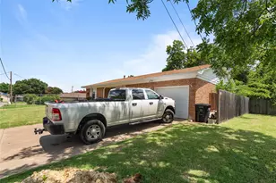 107 Woodard Ave, Cleburne, TX 76033 - Photo 27