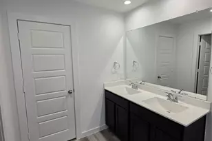 3214 Rainwood Gate Dr, Houston, TX 77047 - Photo 7