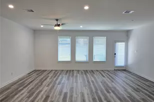 3214 Rainwood Gate Dr, Houston, TX 77047 - Photo 5