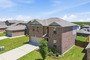 309 Golden Sands Ln, Princeton, TX 75407 - Photo 3