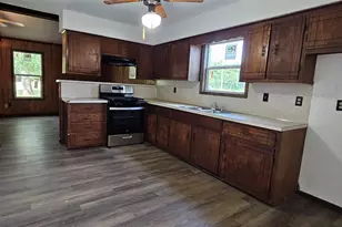 2519 FM2027, Lott, TX 76656 - Photo 11