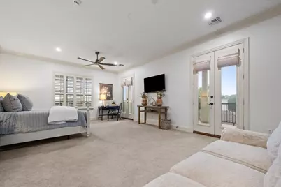 8924 Waterchase Circle, Fort Worth, TX 76120 - Photo 21