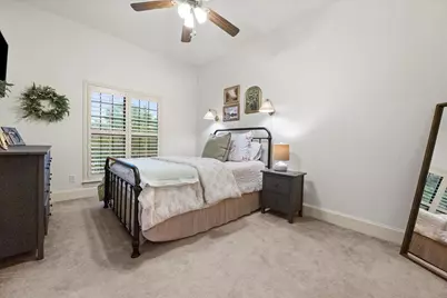 8924 Waterchase Circle, Fort Worth, TX 76120 - Photo 19