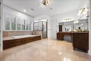 8924 Waterchase Cir, Fort Worth, TX 76120 - Photo 23