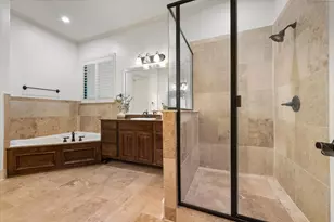 8924 Waterchase Cir, Fort Worth, TX 76120 - Photo 27