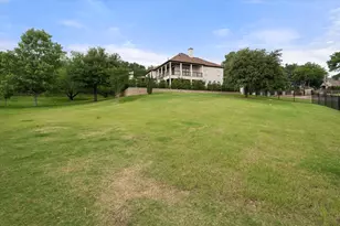 8924 Waterchase Cir, Fort Worth, TX 76120 - Photo 39
