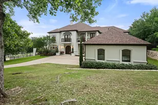 8924 Waterchase Cir, Fort Worth, TX 76120 - Photo 7