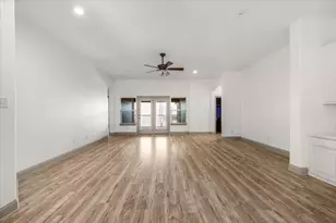 116 San Bernard Dr, Irving, TX 75039 - Photo 29