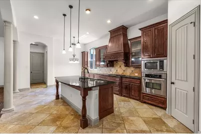 116 San Bernard Drive, Irving, TX 75039 - Photo 13