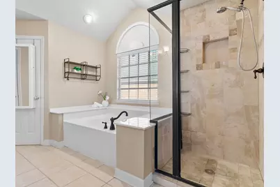 5213 Hot Springs Trail, Fort Worth, TX 76137 - Photo 15