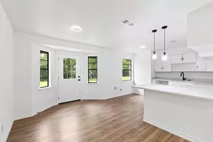 4709 Richards Terrace, Fort Worth, TX 76115 - Photo 5