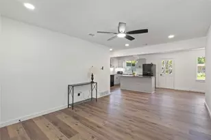 10325 Maylee Blvd, Dallas, TX 75228 - Photo 11