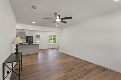 10325 Maylee Boulevard, Dallas, TX 75228 - Photo 7