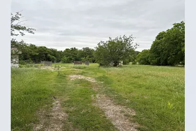 4621 Lake Park Drive, The Colony, TX 75056 - Photo 3