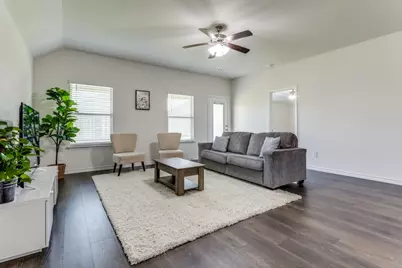 603 Calm Springs Drive, Princeton, TX 75407 - Photo 3