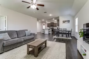 603 Calm Springs Dr, Princeton, TX 75407 - Photo 7