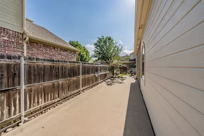 217 Huffman Bluff, Keller, TX 76248 - Photo 3