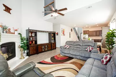 10905 Big Spring Trail, McKinney, TX 75071 - Photo 11