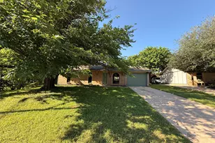 108 Cooper St, Cedar Hill, TX 75104 - Photo 3