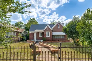 711 S Rosemont Ave, Dallas, TX 75208 - Photo 1