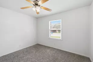 305 Ave I, Lacy Lakeview, TX 76705 - Photo 7