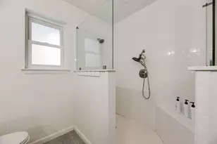 1906 Surrey Cir, Grand Prairie, TX 75050 - Photo 29
