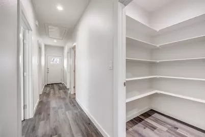 924 W Collins Street, Denison, TX 75020 - Photo 21