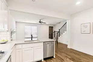4678C Rhett Ln, Carrollton, TX 75010 - Photo 11