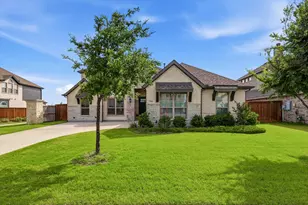 3004 Chesterfield Ln, Mansfield, TX 76084 - Photo 3
