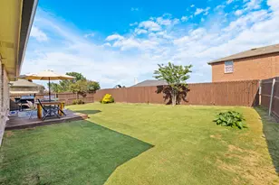 2633 Harbor Lights Dr, Little Elm, TX 75068 - Photo 27