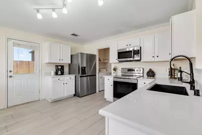2633 Harbor Lights Drive, Little Elm, TX 75068 - Photo 11