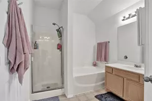 1128 Oakcrest Dr, Providence Village, TX 76227 - Photo 15