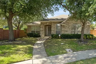 114 Midcrest Dr, Irving, TX 75063 - Photo 3