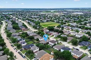 2320 Bradford Pear Dr, Little Elm, TX 75068 - Photo 7