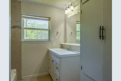 7024 Shauna Drive, North Richland Hills, TX 76180 - Photo 19